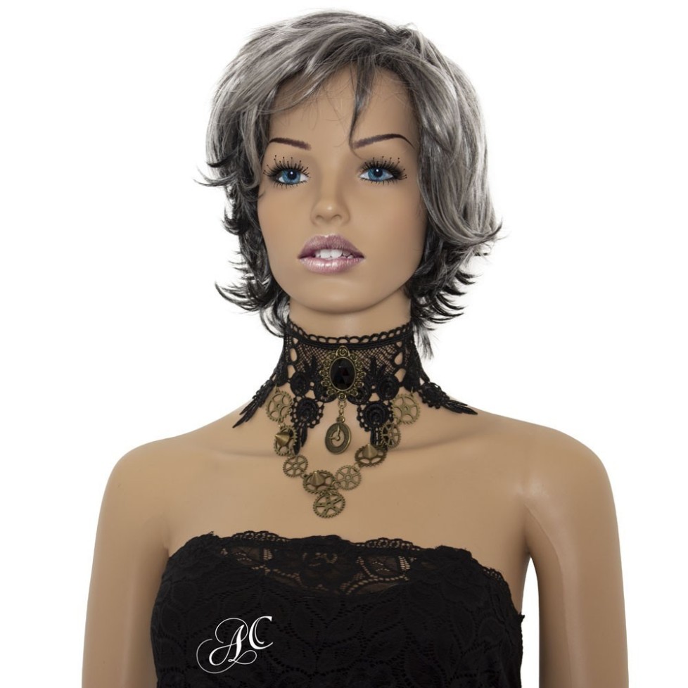 Collier gothique dentelle, avec ornements métal Collier gothique dentelle, avec ornements métal
