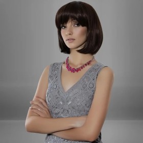 Perruque carré court châtain frange thermorésistante